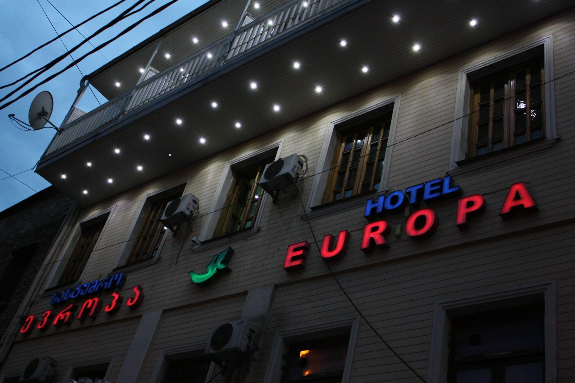 Europa Hotel Tbilisi Ngoại thất bức ảnh